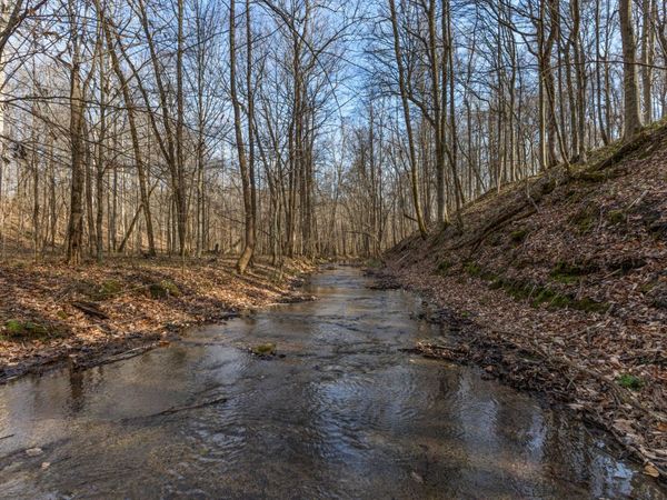 22 Lockridge Ln, Ashland City, TN 37015