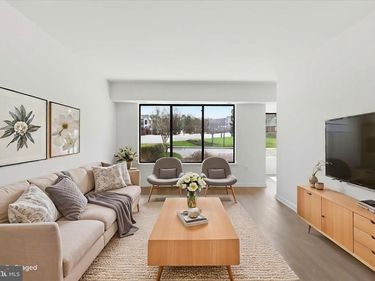 9552 CANNONEER COURT, Unit 201, MANASSAS, VA 20110