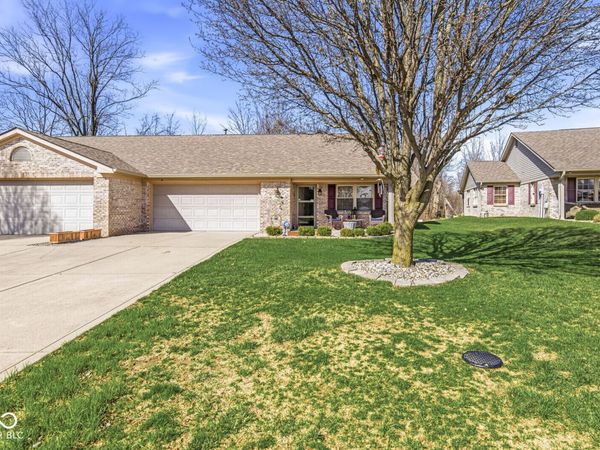 5435 Coventry Park Way , Indianapolis, IN 46237