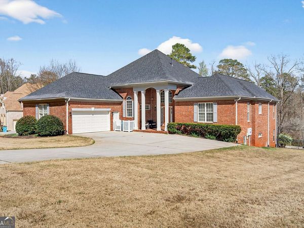 1037 Lyndhurst Way, Conyers, GA 30012