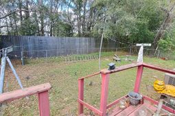 1920 Spruce Boulevard photo 4