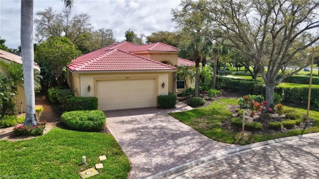 18271 Parkside Greens Dr, Fort Myers, FL 33908 Photo