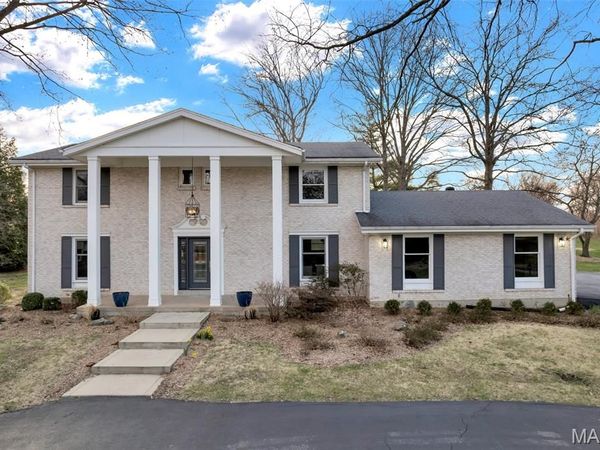 78 Meadowbrook Country Club Estate , Ballwin, MO 63011