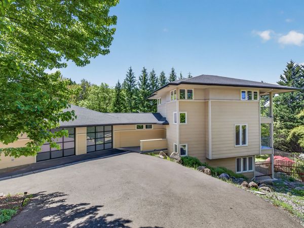 4323 Murryhill Terrace, Medford, OR 97504