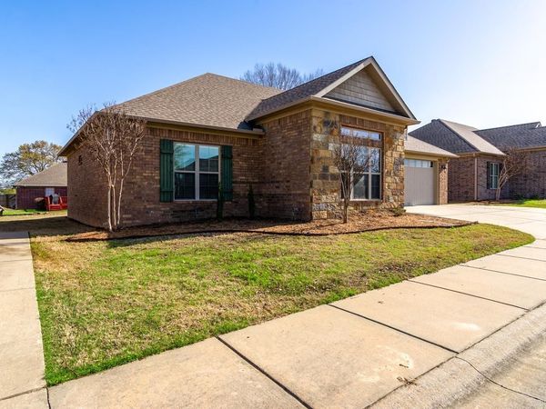 2535 EIGHTEEN Loop, Conway, AR 72034