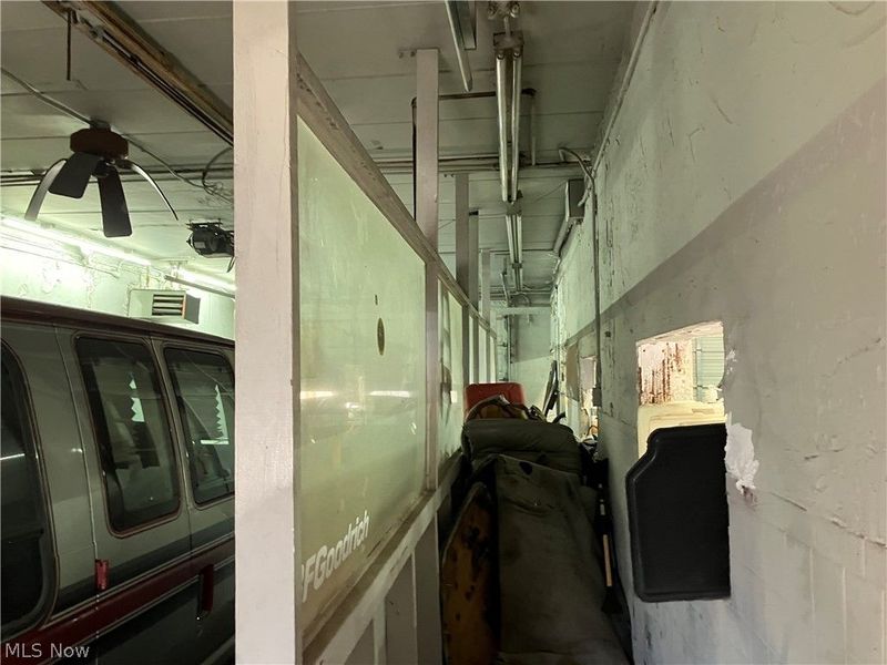 411 West Avenue, Tallmadge, OH 44278 Photo 3