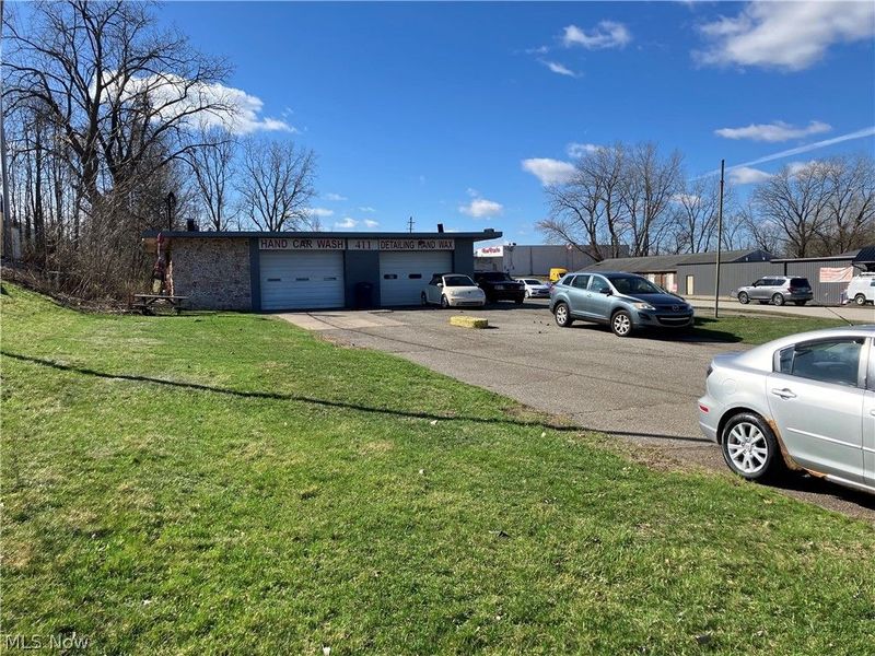 411 West Avenue, Tallmadge, OH 44278 Photo 4