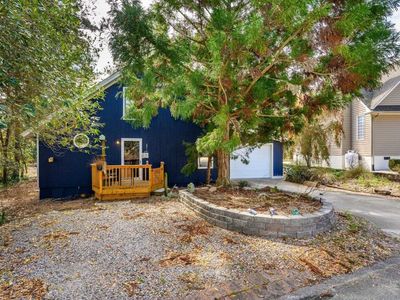 2214 Franklin Circle, Little River, SC 29566