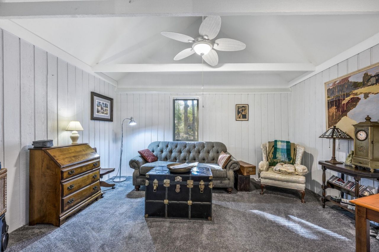 2214 Franklin Circle Photo 14