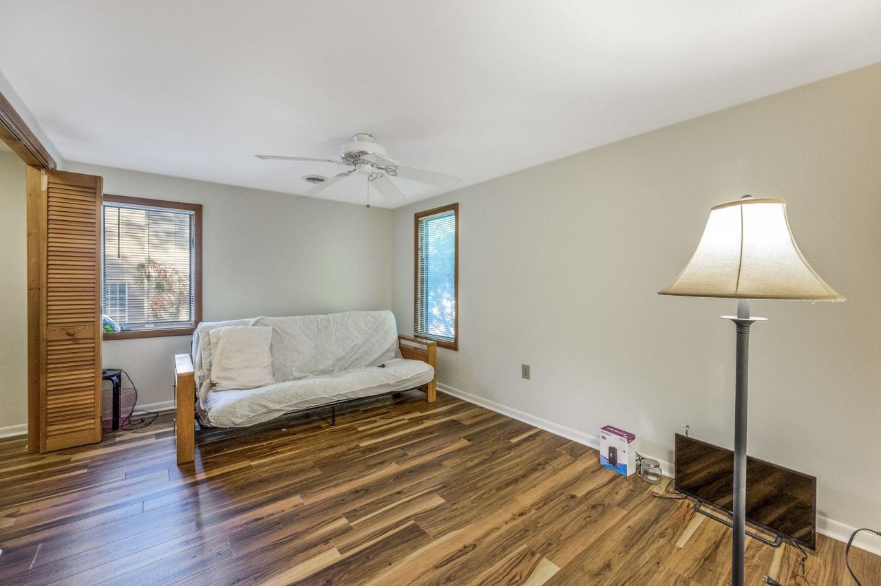 2214 Franklin Circle Photo 19