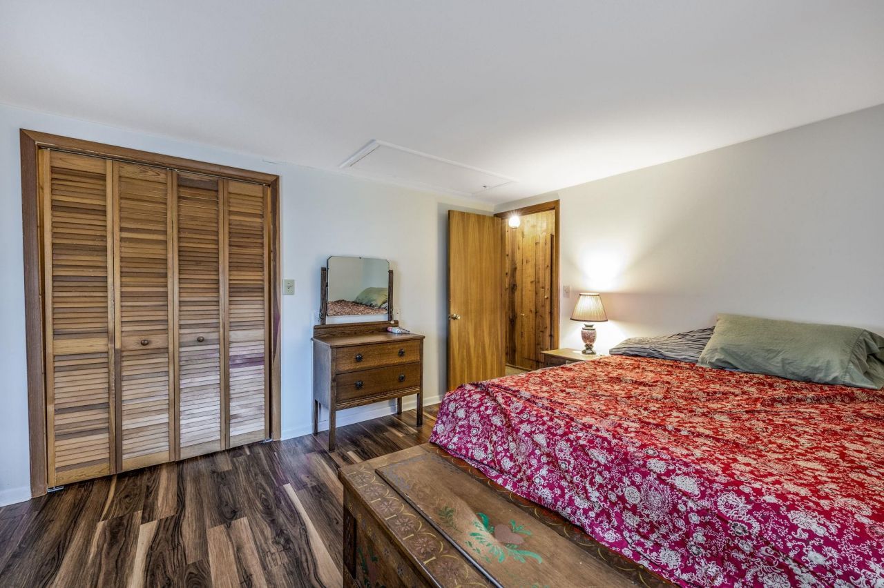 2214 Franklin Circle Photo 22