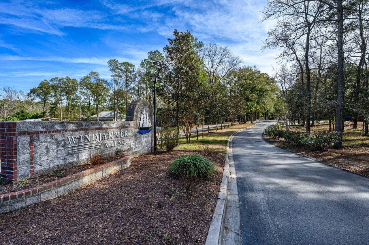 2214 Franklin Circle Photo 23