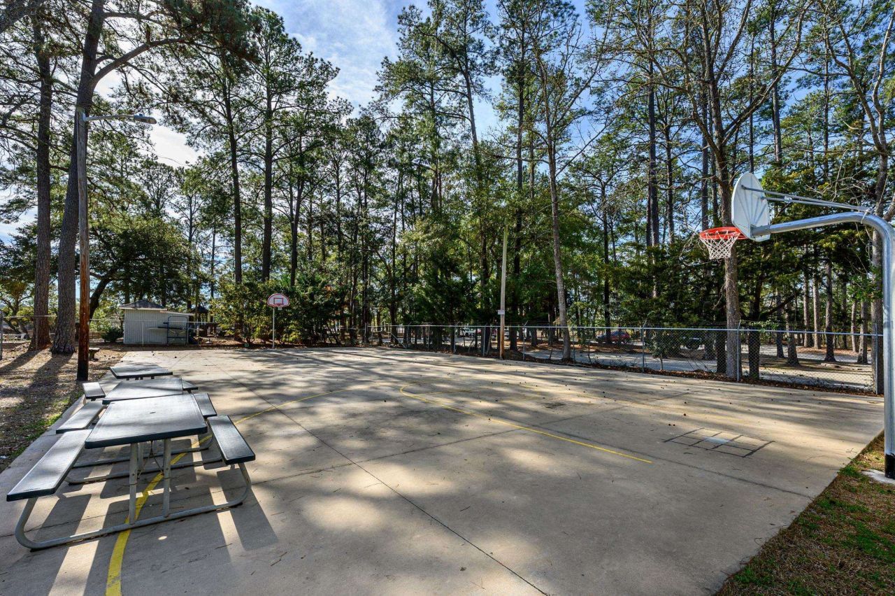 2214 Franklin Circle Photo 31