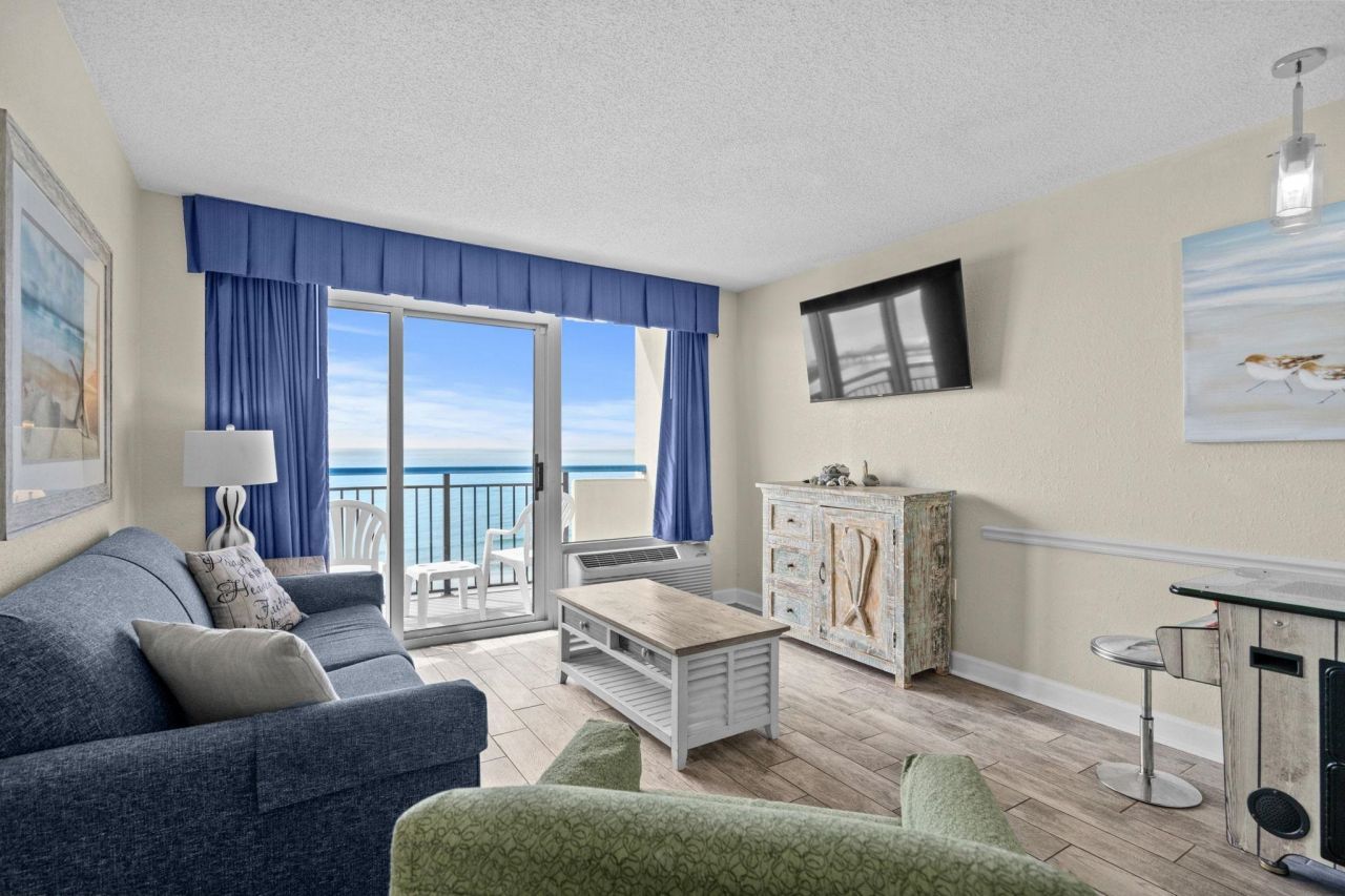 2300 N Ocean Blvd.  Photo 18