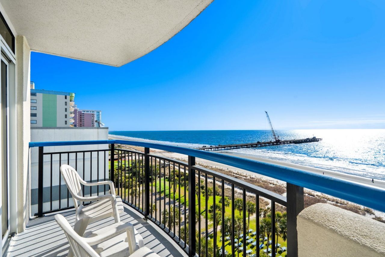 2300 N Ocean Blvd.  Photo 44