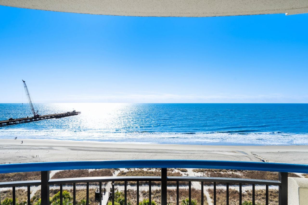 2300 N Ocean Blvd.  Photo 45