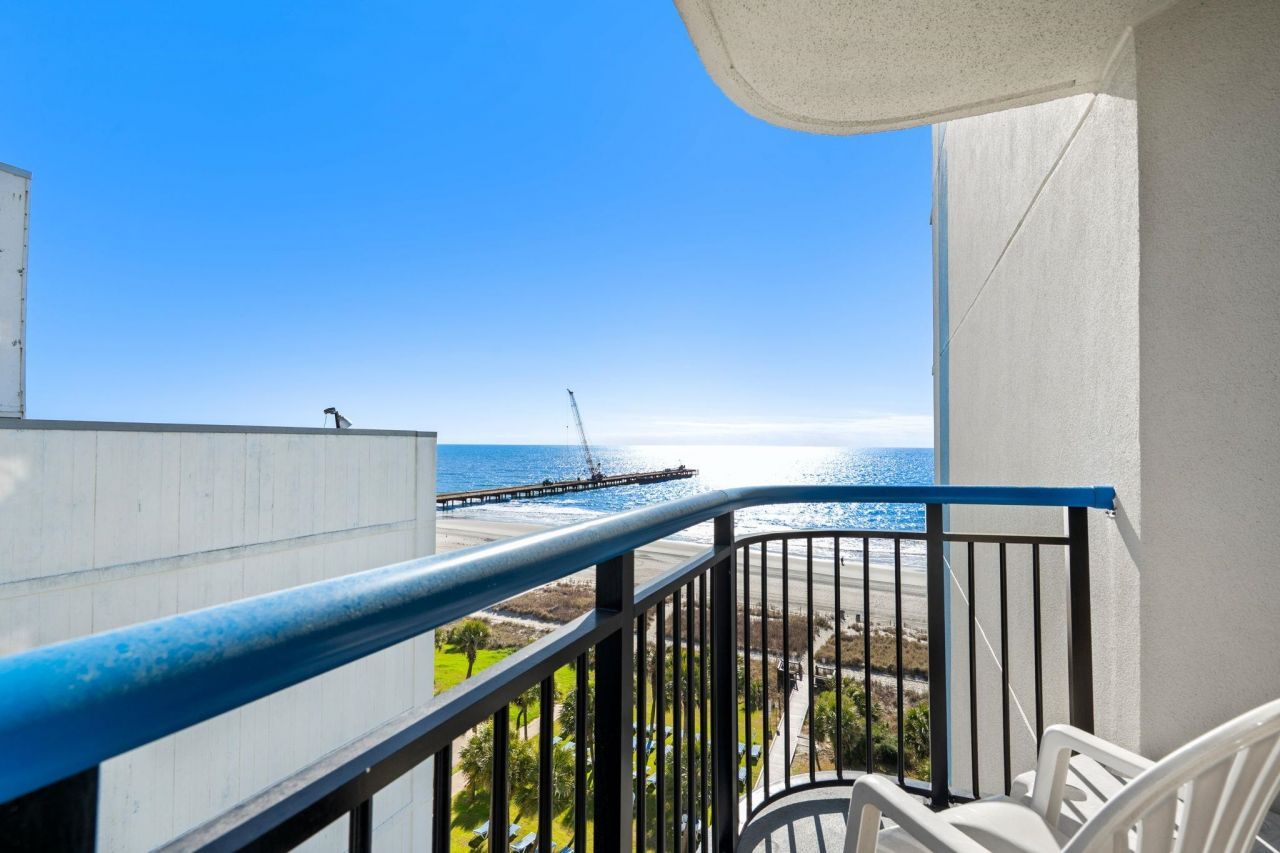 2300 N Ocean Blvd.  Photo 48