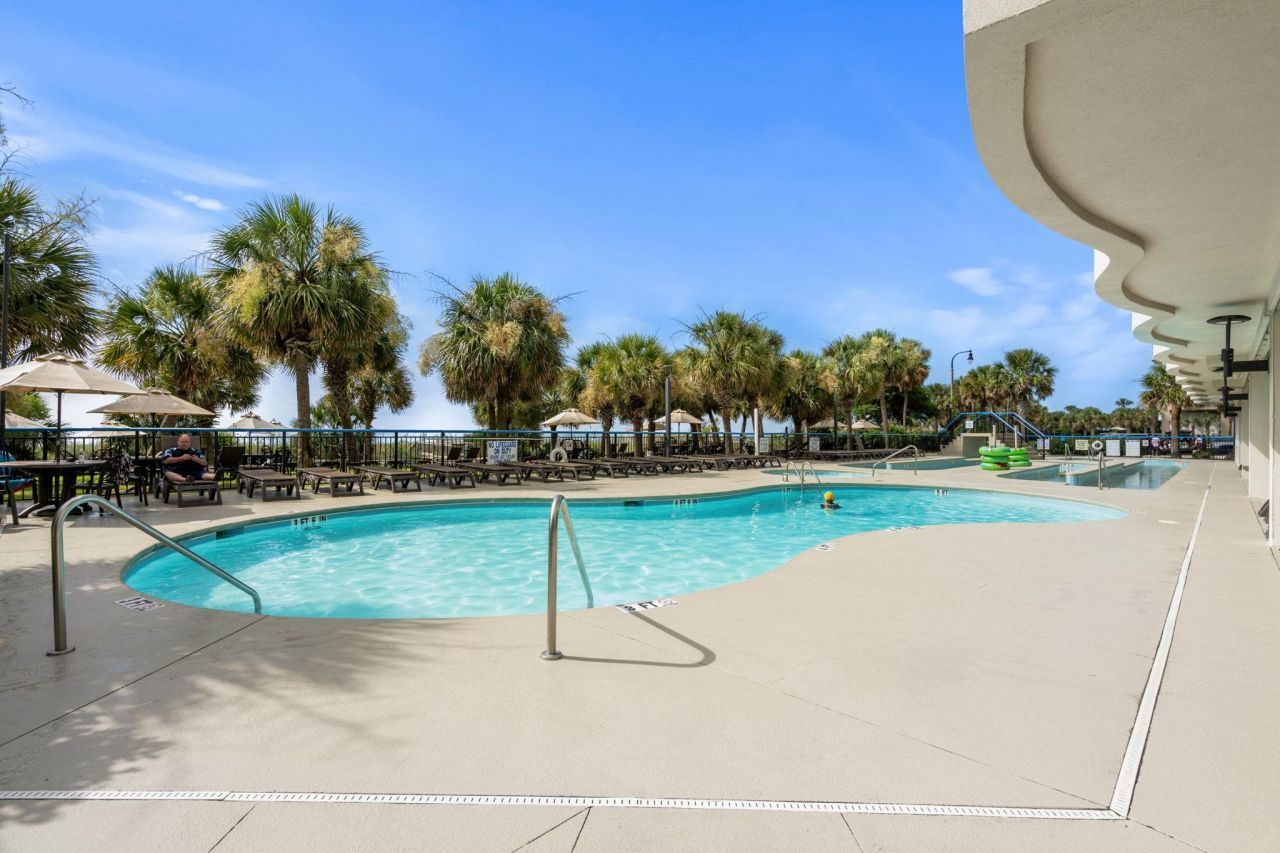 2300 N Ocean Blvd.  Photo 52