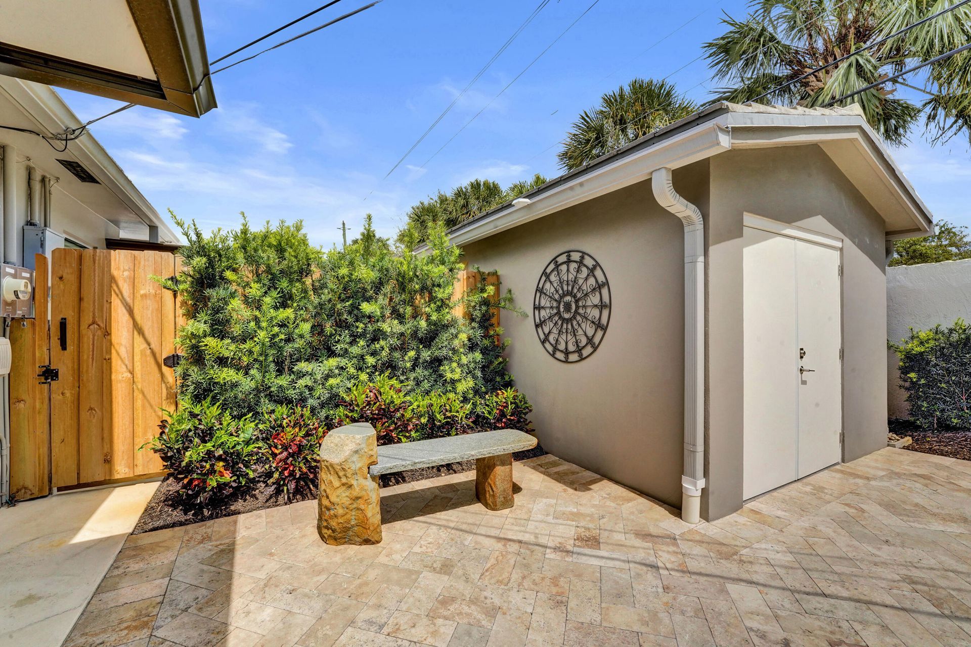 2610 NE 10th Terrace, Unit 2608-2610, Wilton Manors, FL 33334 Photo
