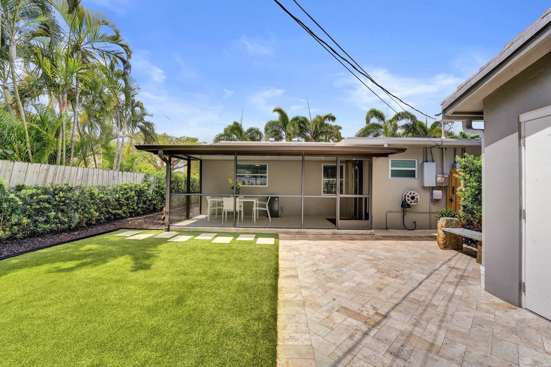 2610 NE 10th Terrace, Unit 2608-2610, Wilton Manors, FL 33334 Photo