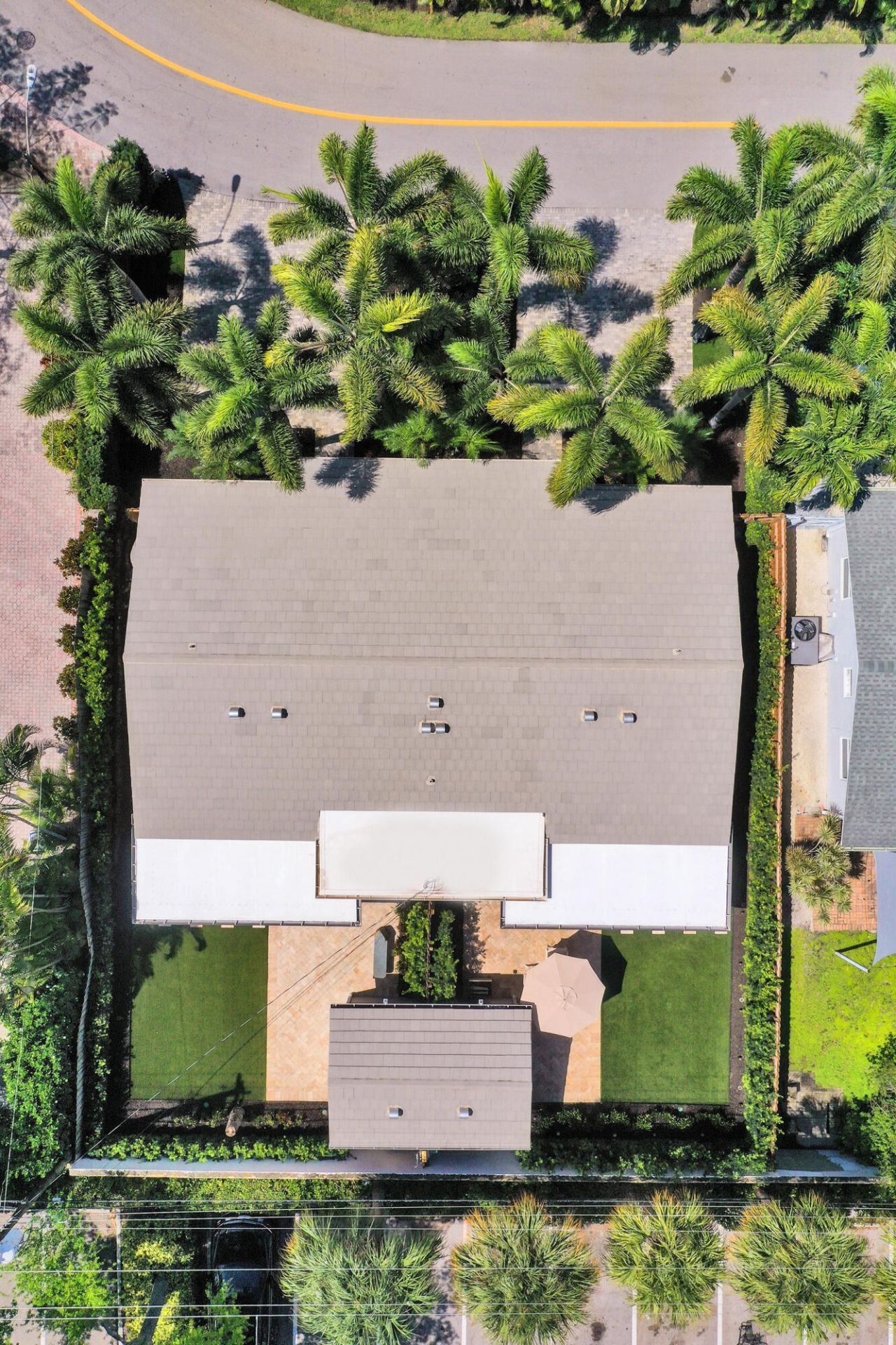 2610 NE 10th Terrace, Unit 2608-2610, Wilton Manors, FL 33334 Photo