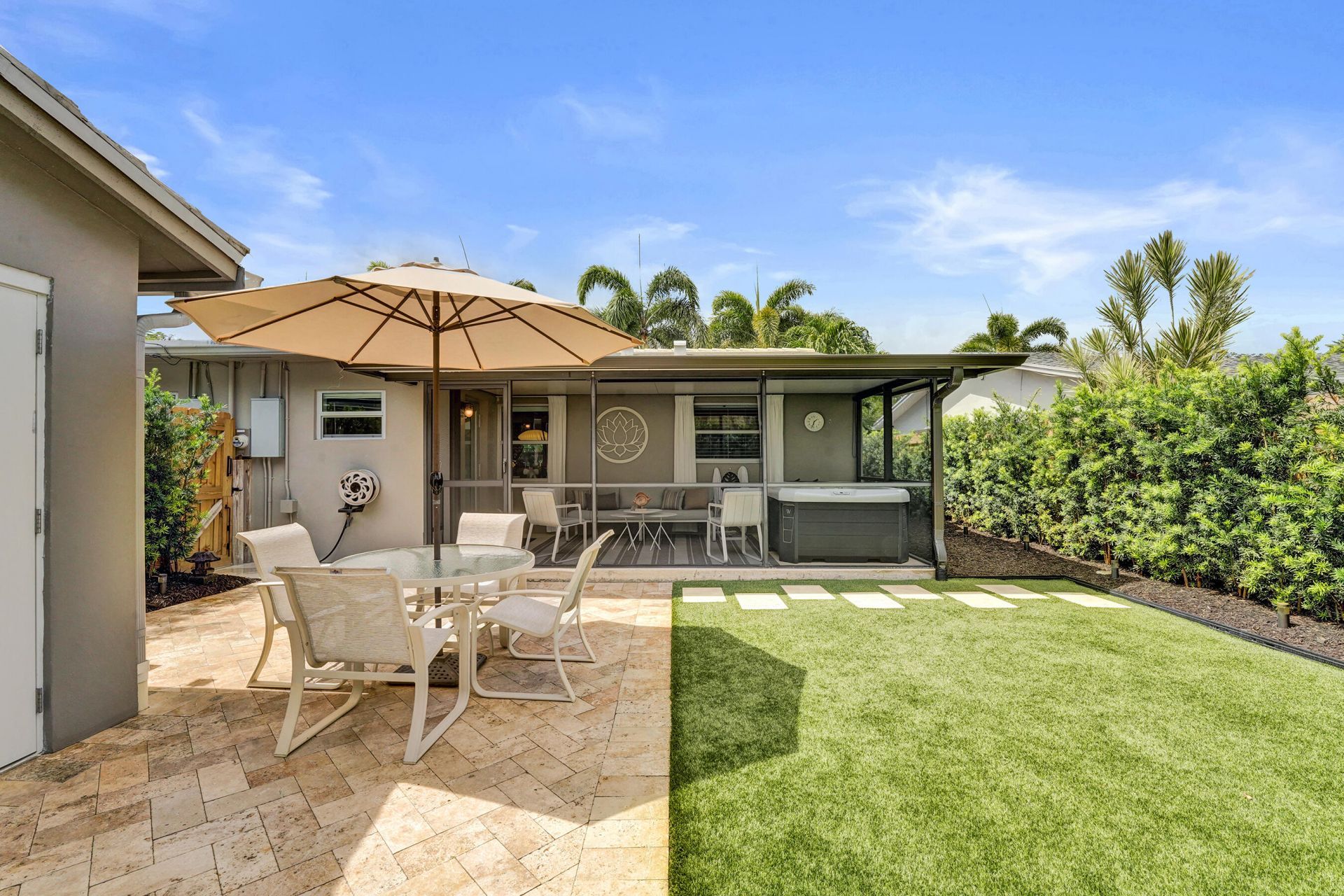 2610 NE 10th Terrace, Unit 2608-2610, Wilton Manors, FL 33334 Photo