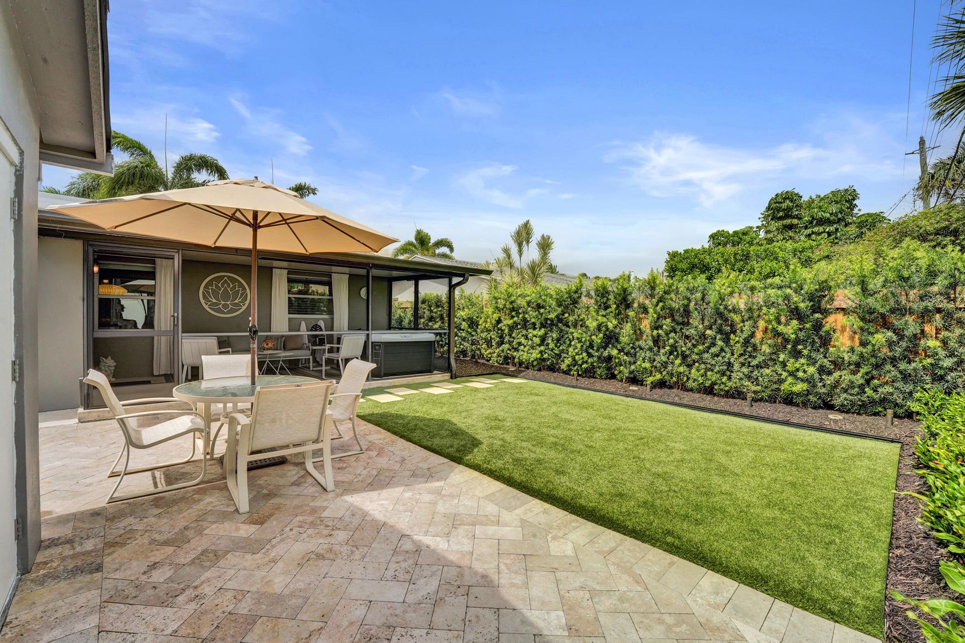 2610 NE 10th Terrace, Unit 2608-2610, Wilton Manors, FL 33334 Photo