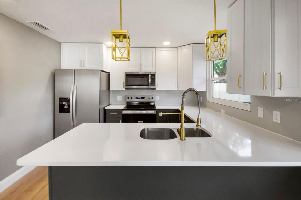 3141 Irving Street , Sarasota, FL 34237 Photo