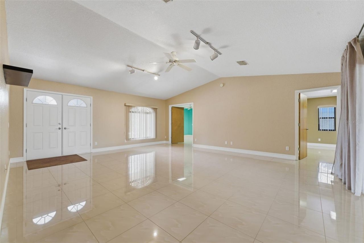 27300 San Carlos Drive , Punta Gorda, FL 33983 Photo