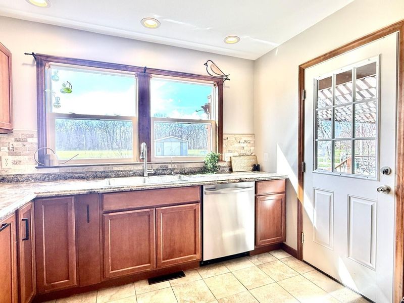 10695 Lockbourne Eastern Road, Ashville, OH 43103 Photo 10