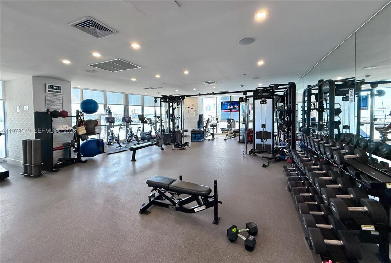 1100 Biscayne Blvd , Unit 3404, Miami, FL 33132 Photo