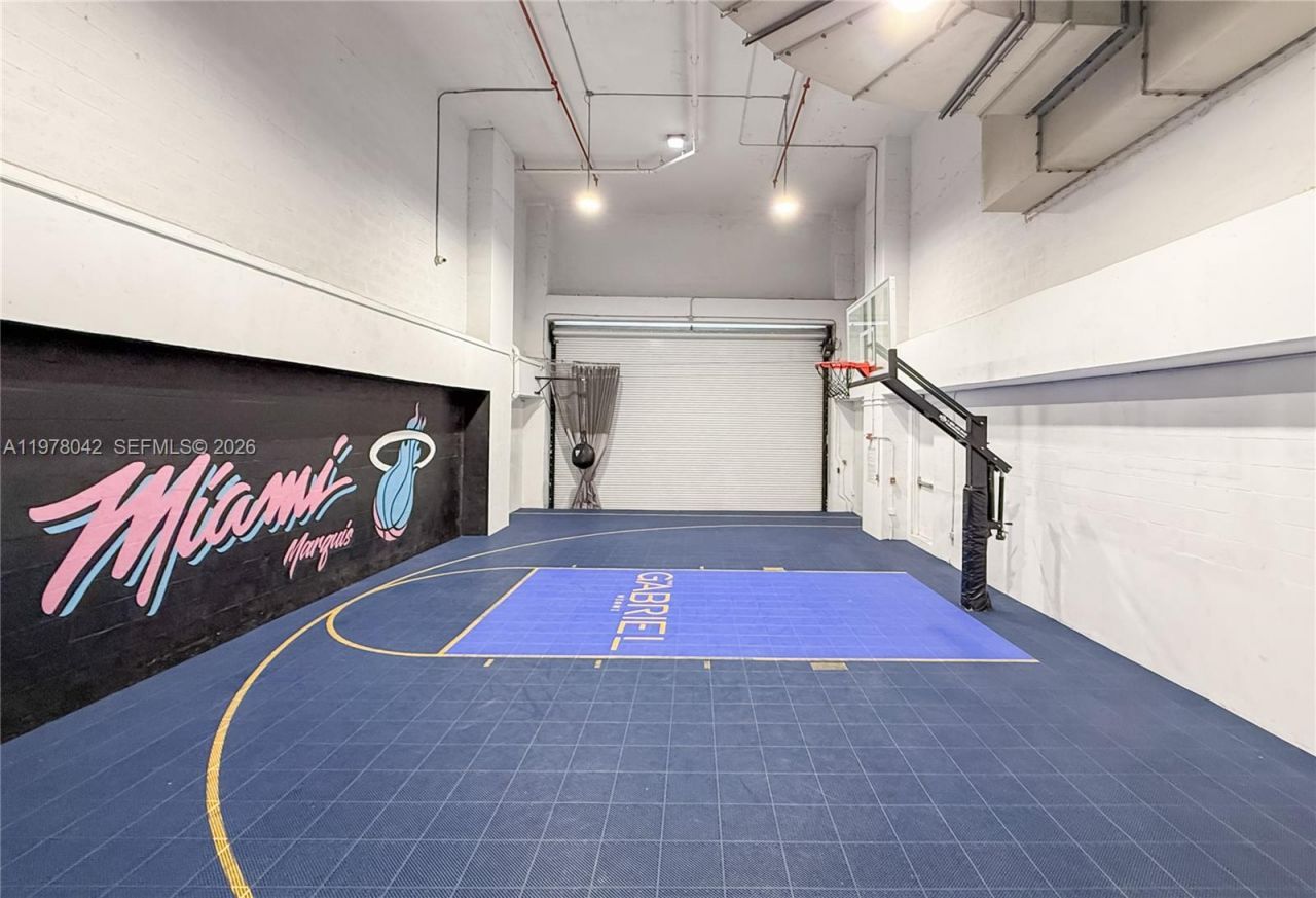 1100 Biscayne Blvd , Unit 3404, Miami, FL 33132 Photo