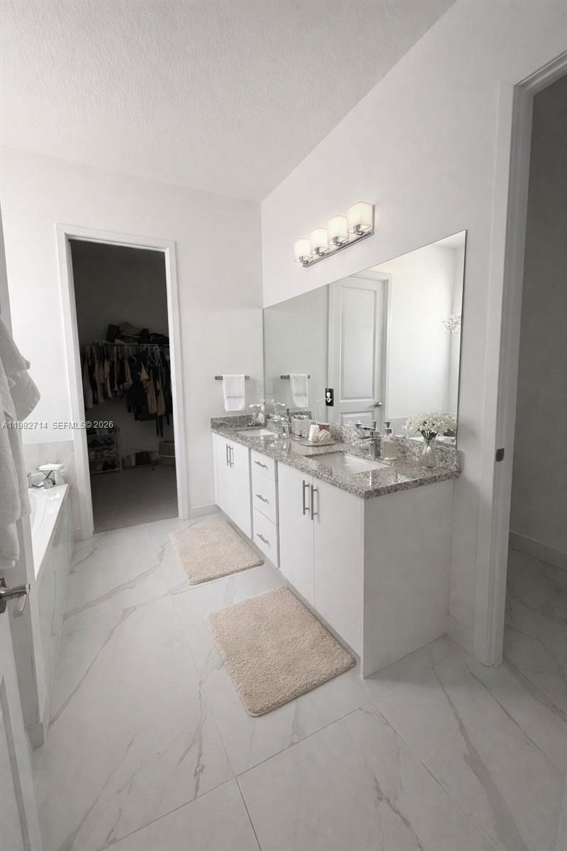 22255 SW 132nd Ave , Miami, FL 33170 Photo