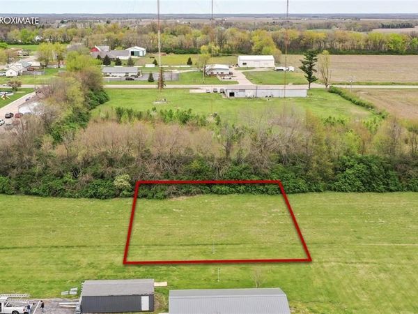 0 S June Street, Jerseyville, IL 62052