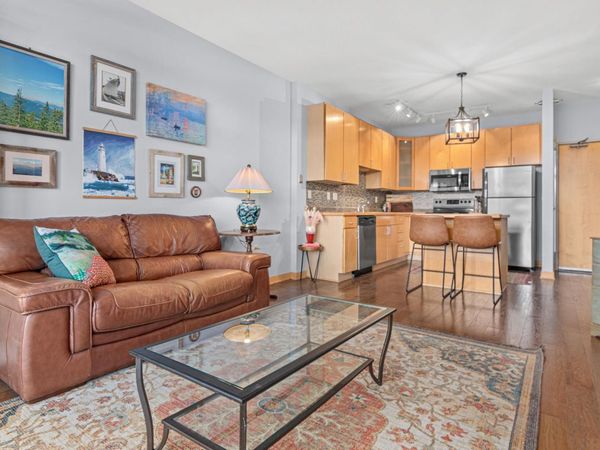 2600 University Avenue SE, Unit 319, Minneapolis, MN 55414