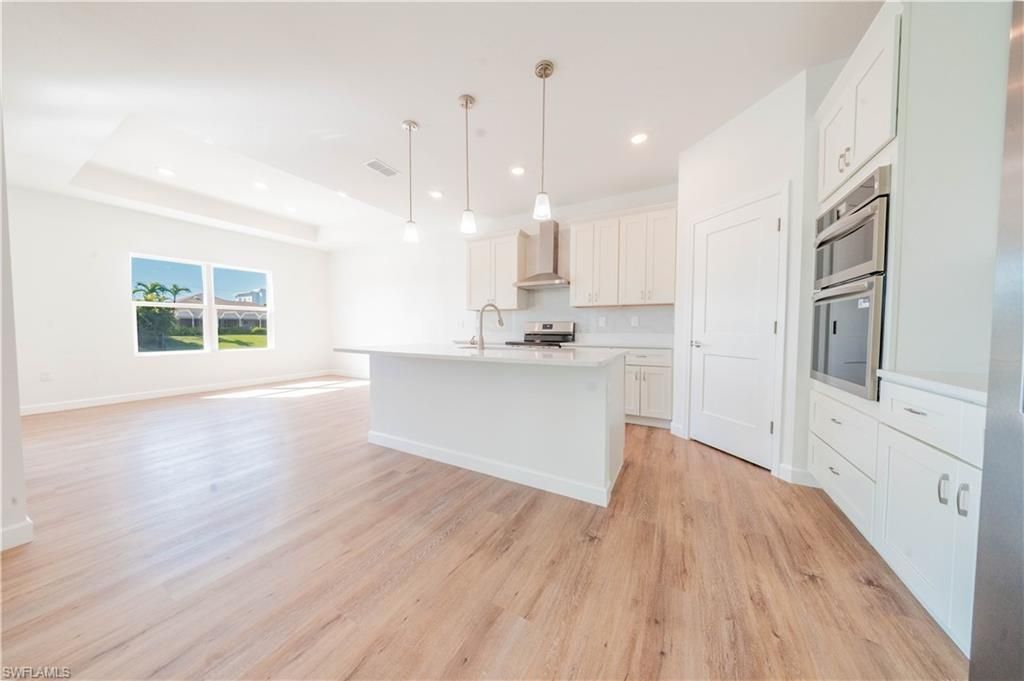 2324 SW 20th Ave, Cape Coral, FL 33991 Photo