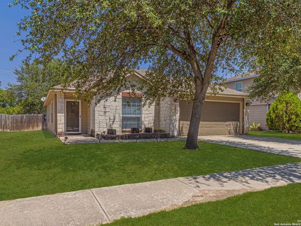 7911 Saratoga, Selma, TX 78154