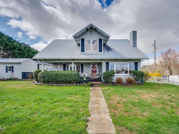 1138 East Main Street, Jonesborough, TN 37659