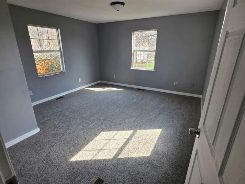 30 N Morris Street , Newark, OH 43055 Photo 7