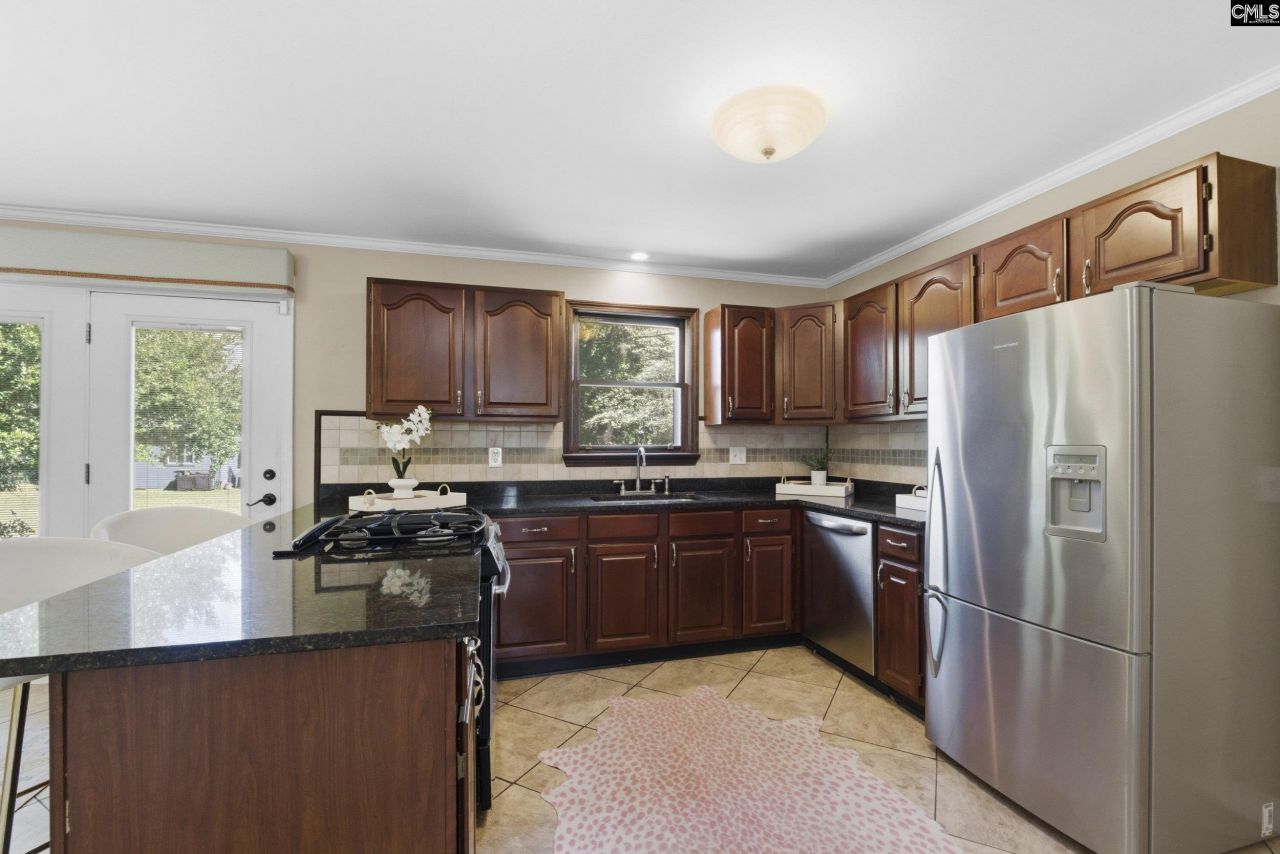 6627 Christie Road  Photo 10