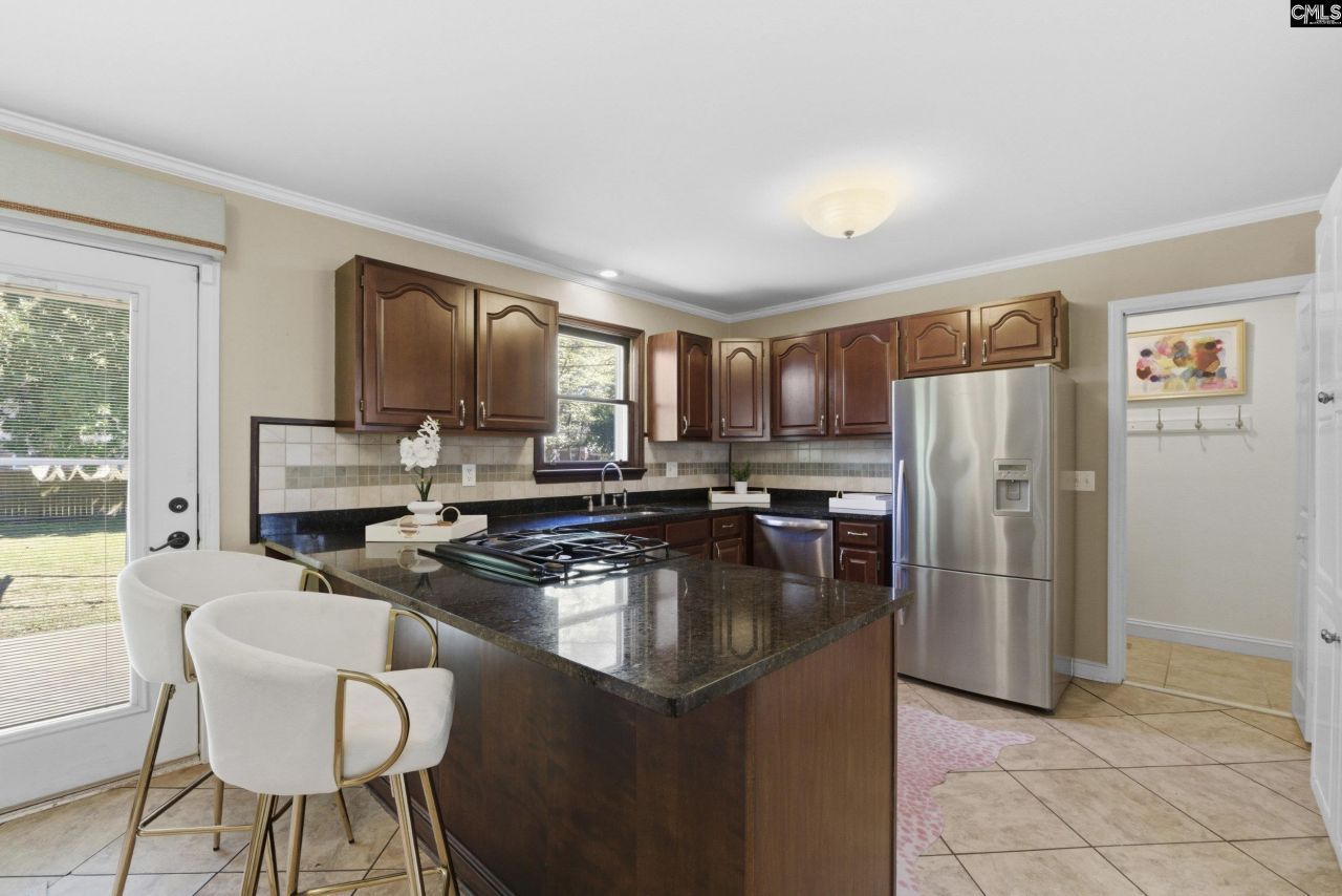 6627 Christie Road  Photo 14