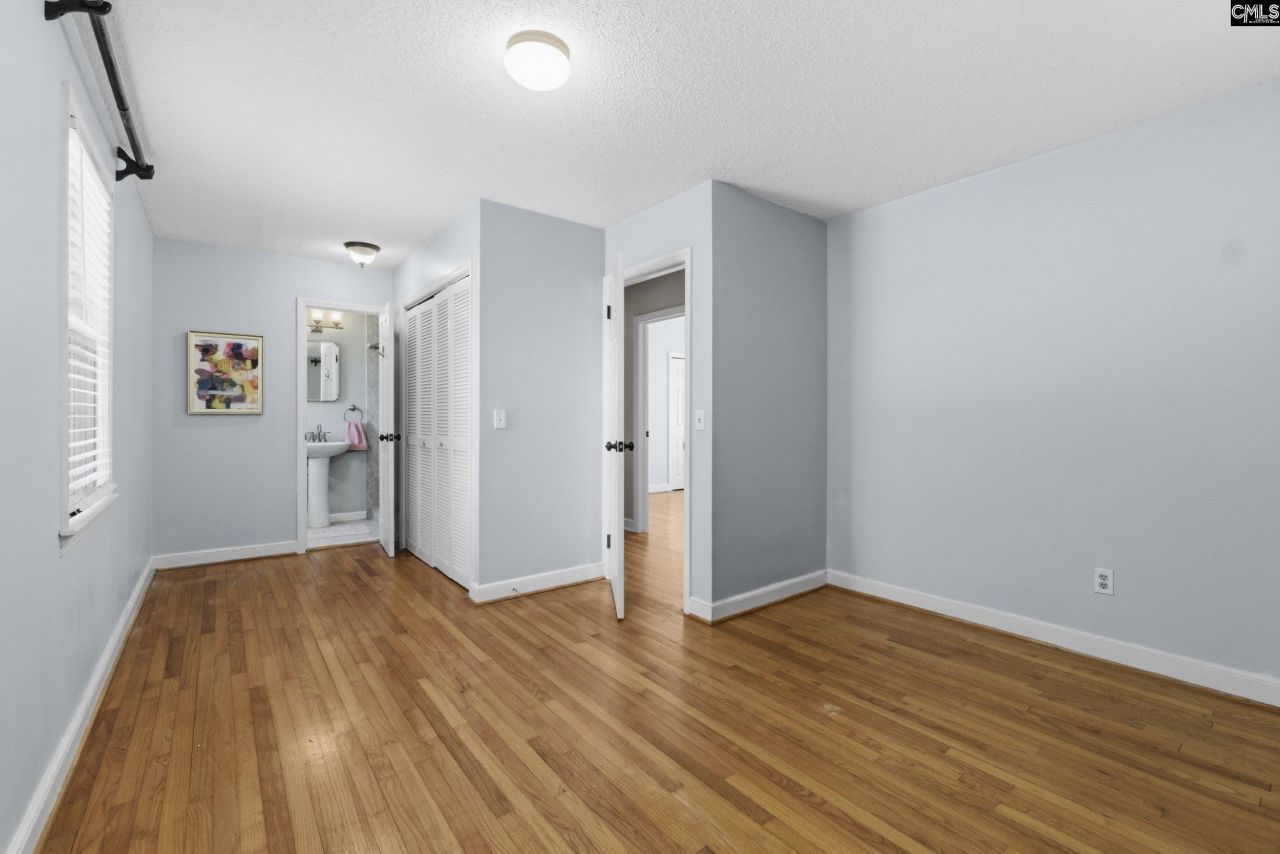 6627 Christie Road  Photo 17