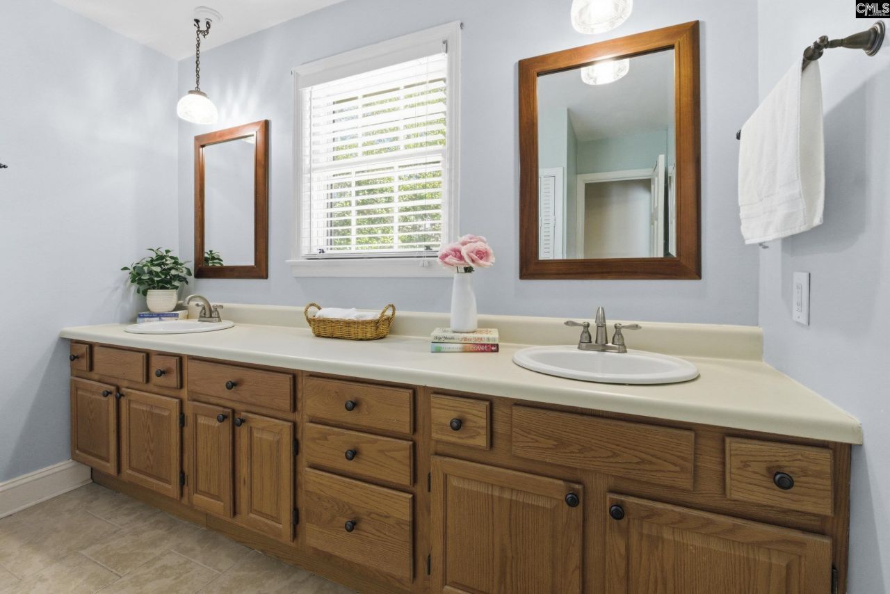 6627 Christie Road  Photo 24