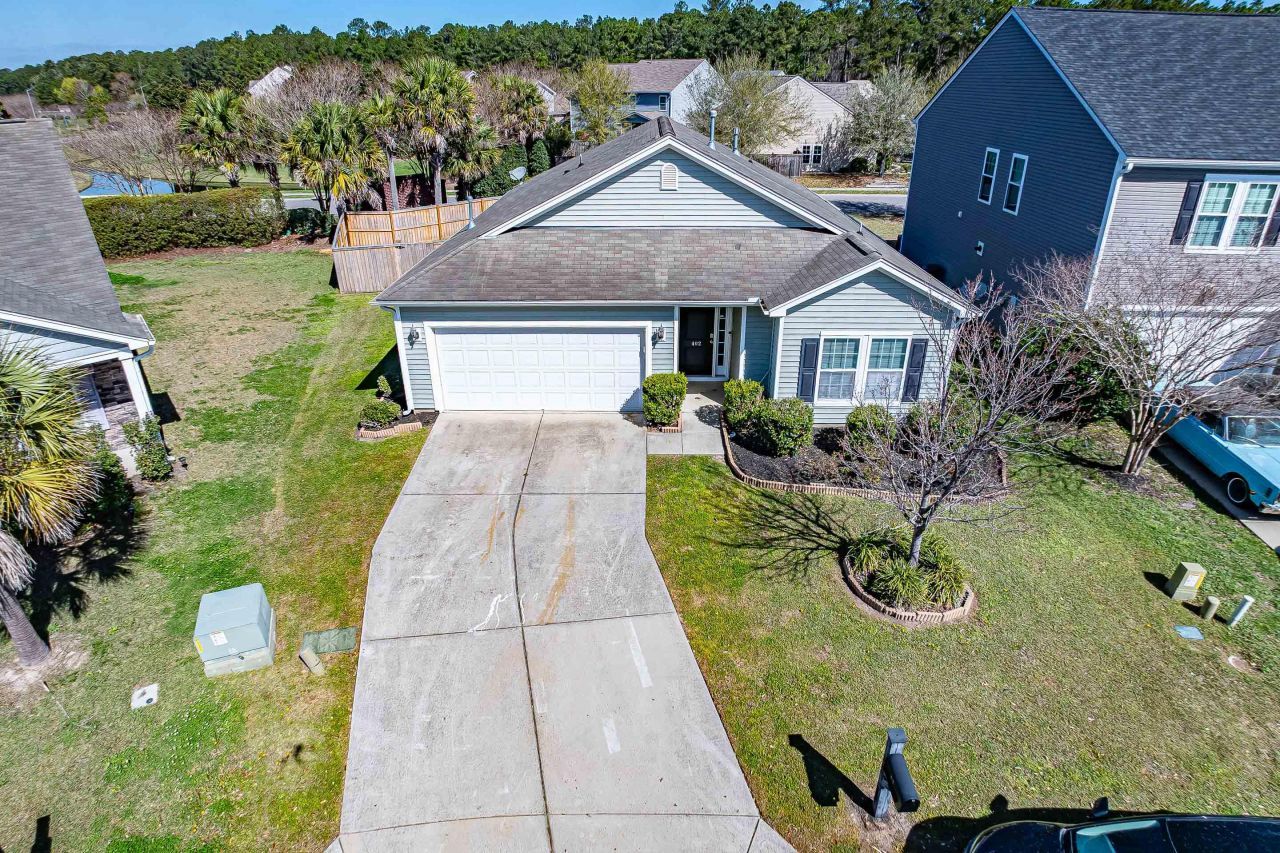 402 Pomegranate Drive Photo 2