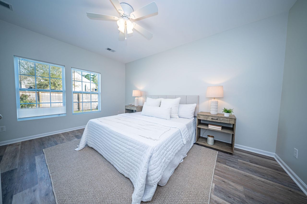 402 Pomegranate Drive Photo 28