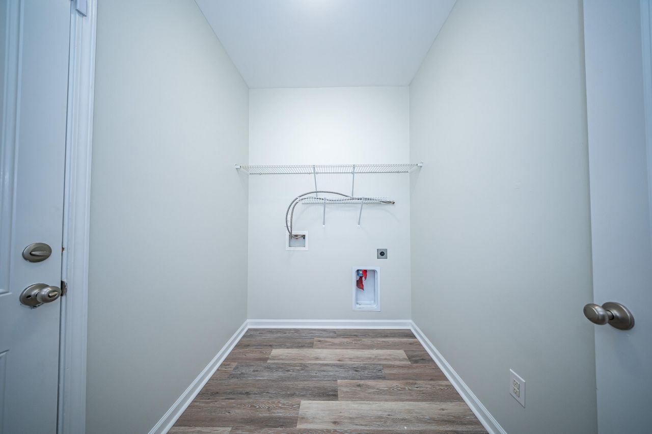 402 Pomegranate Drive Photo 44