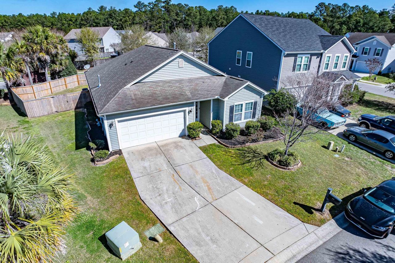 402 Pomegranate Drive Photo 6