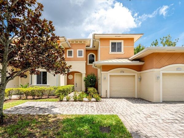 2597 Stockbridge Square SW, Unit 2597, Vero Beach, FL 32962