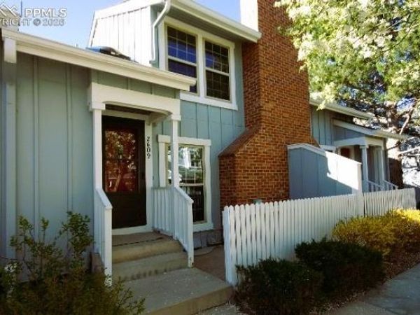2609 Hatch Circle, Colorado Springs, CO 80918
