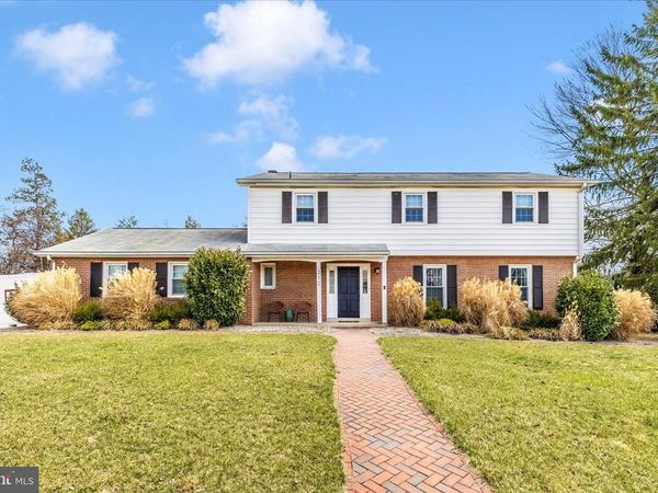 212 BAUGHMANS LANE , FREDERICK, MD 21702